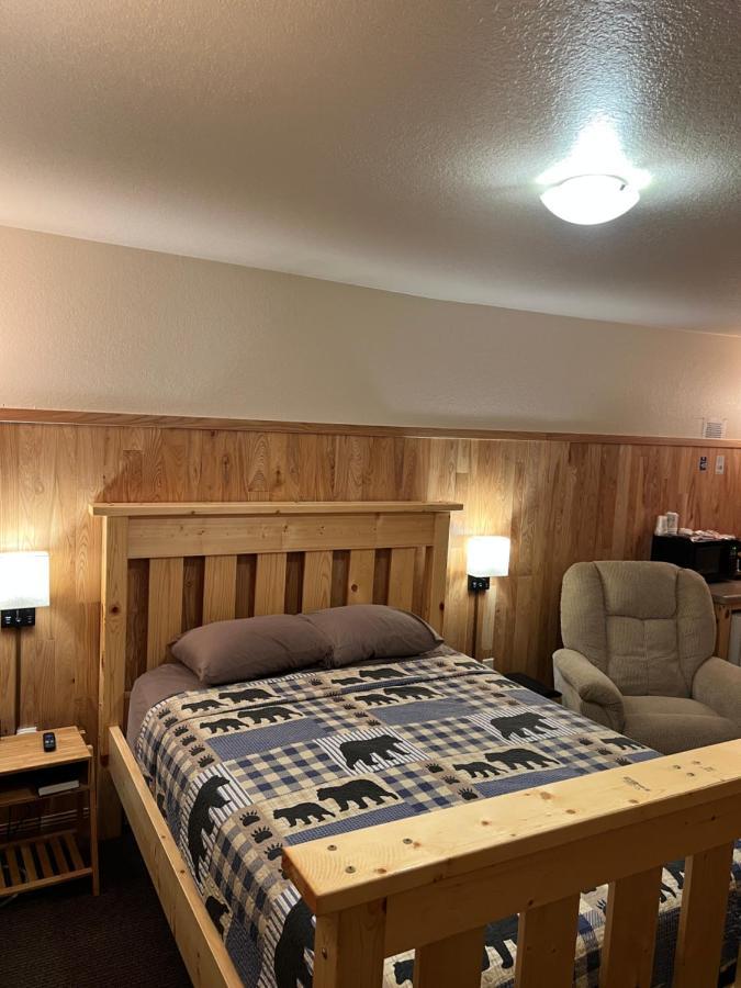 Sportsmen Motel Dorchester Екстер'єр фото